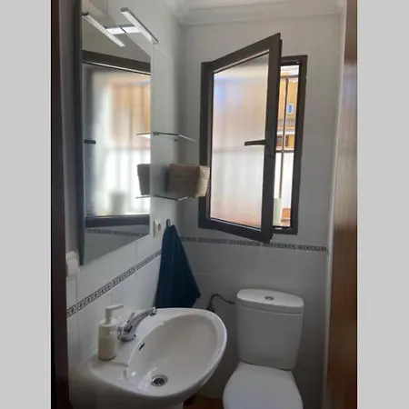 Vivienda Adosada A 150m De La Playa + Patio + Wifi * Tarifa